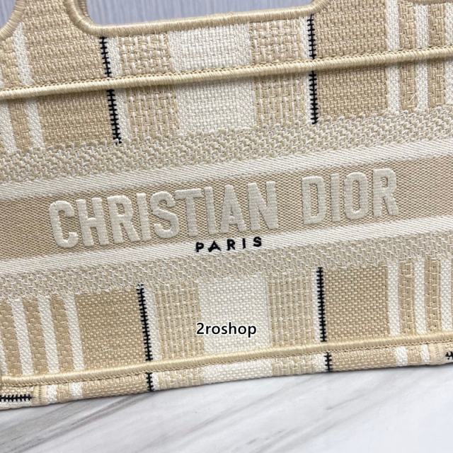 디올북토트백미니베이지