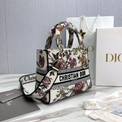 디올레이디백자수미듐멀티화이트