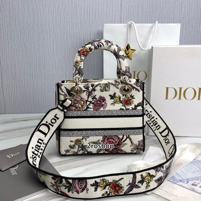 디올레이디백자수미듐멀티화이트