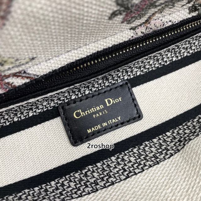 디올레이디백자수미듐멀티화이트