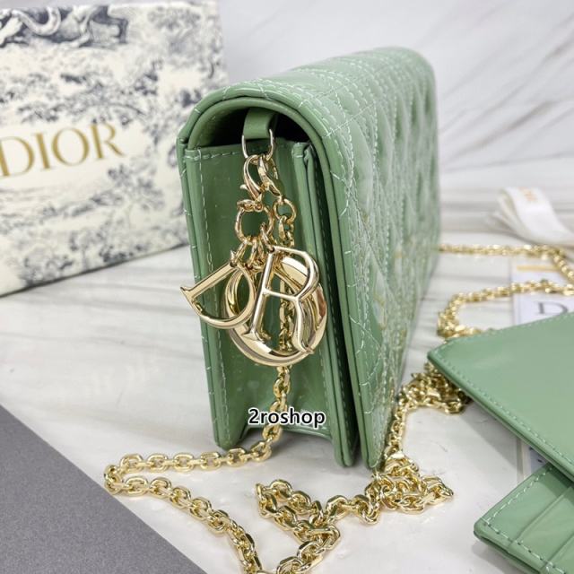 디올레이디백까나쥬페이턴트그린