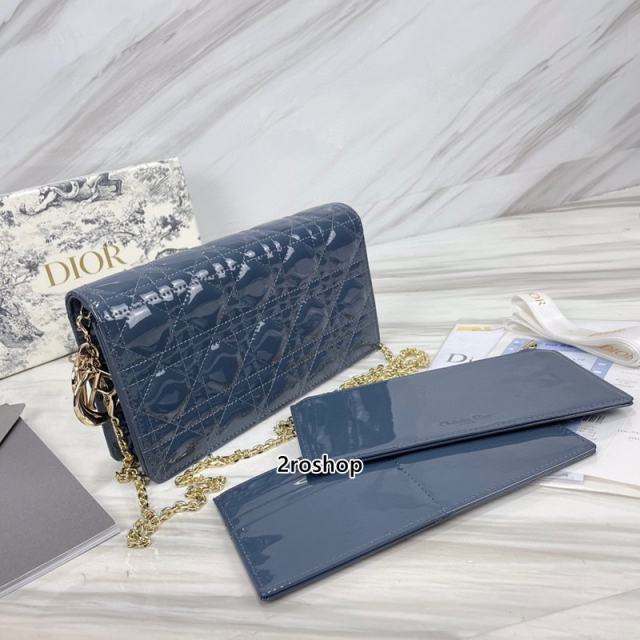 디올레이디백까나쥬페이턴트블루