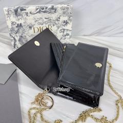 디올레이디백까나쥬페이턴트블랙