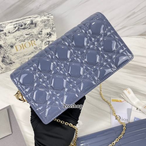 디올레이디백까나쥬페이턴트블루