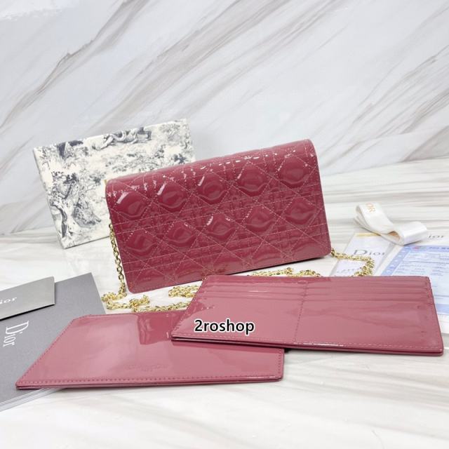 디올레이디백까나쥬페이턴트레드