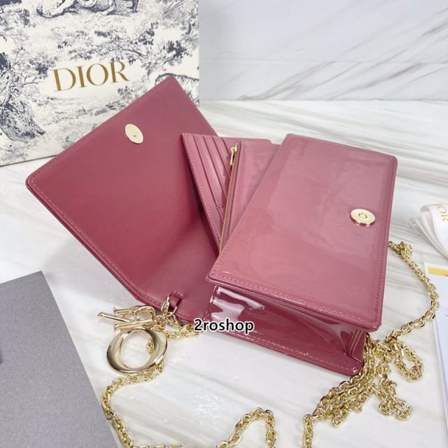 디올레이디백까나쥬페이턴트레드