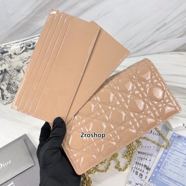 디올레이디백까나쥬페이턴트