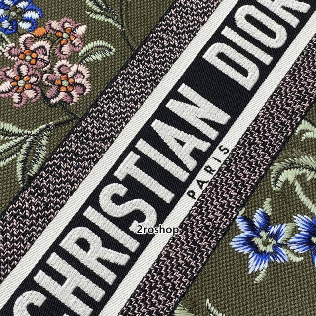 디올북토트백미듐멀티그린