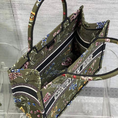 디올북토트백미듐멀티그린