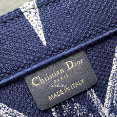 디올북토트백미듐멀티블루