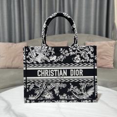 디올북토트백미듐멀티블랙