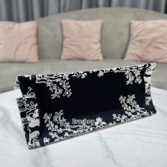 디올북토트백미듐멀티블랙