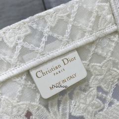 디올북토트백미듐화이트