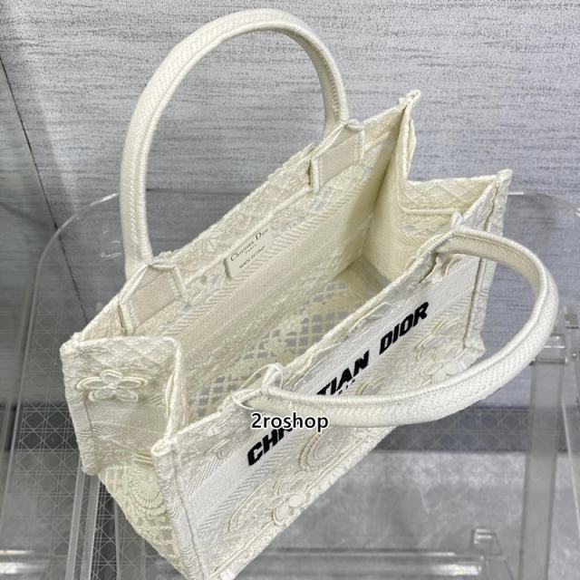 디올북토트백스몰화이트