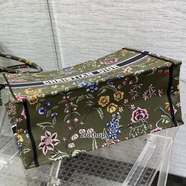 디올북토트백라지멀티그린