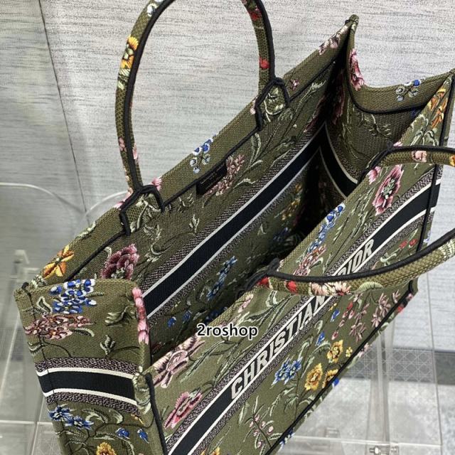 디올북토트백라지멀티그린