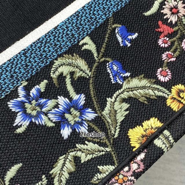 디올북토트백미듐멀티블랙