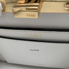 펜디피카부탑핸들백