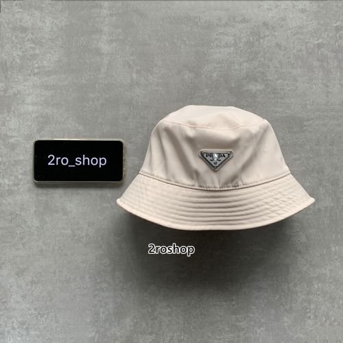 프라다버킷햇화이트