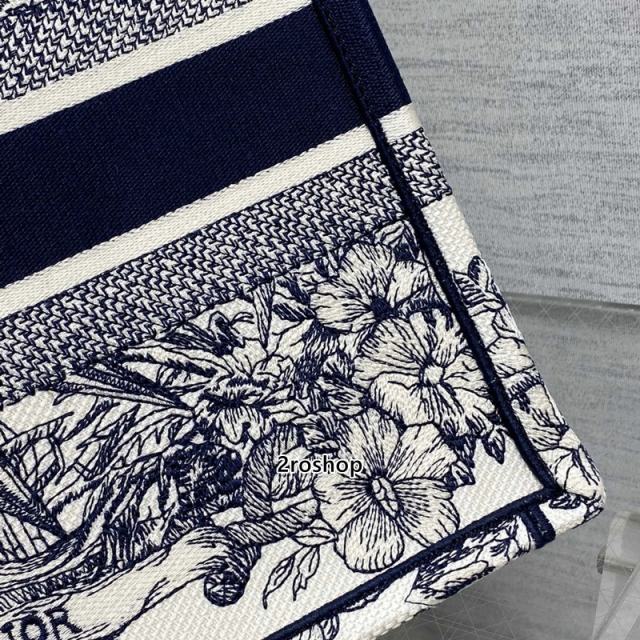 디올북토트백미듐멀티블루화이트