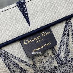 디올북토트백미듐멀티블루화이트