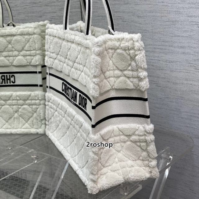 디올북토트백라지화이트