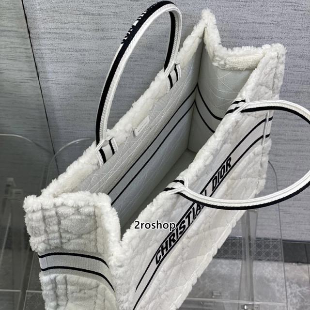 디올북토트백라지화이트