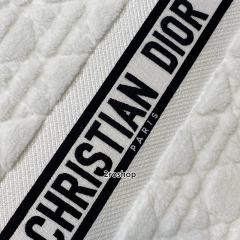 디올북토트백미듐화이트