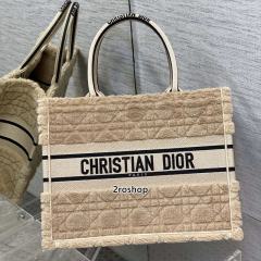 디올북토트백미듐