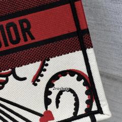 디올북토트백미듐