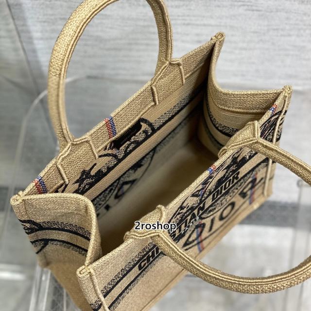 디올북토트백스몰