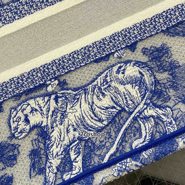 디올북토트백스몰