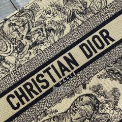 디올북토트백미듐