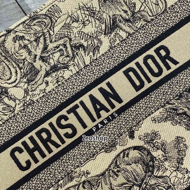 디올북토트백미듐