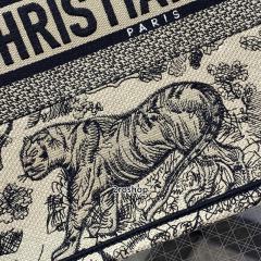 디올북토트백미듐