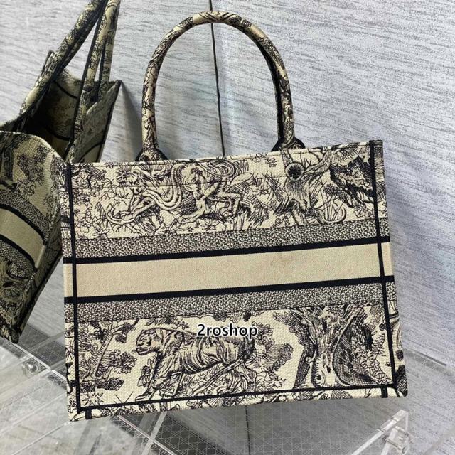 디올북토트백미듐