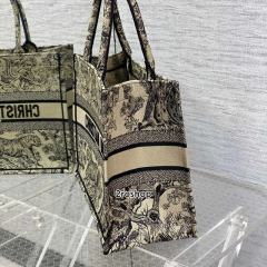 디올북토트백미듐