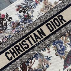 디올북토트백미듐