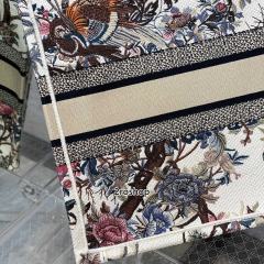 디올북토트백미듐