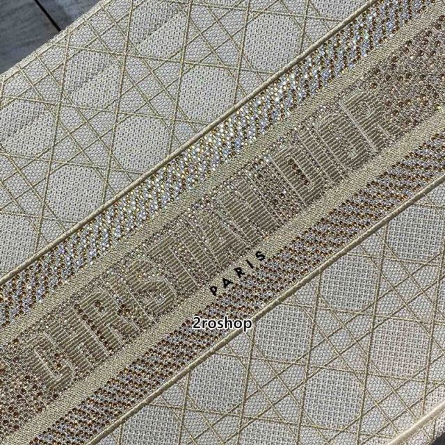 디올북토트백미듐