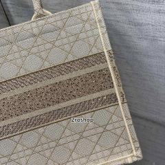 디올북토트백미듐