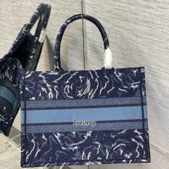 디올북토트백미듐