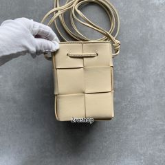 보테가베네타버킷백