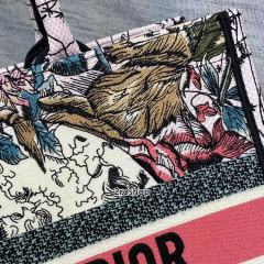 디올북토트백미듐