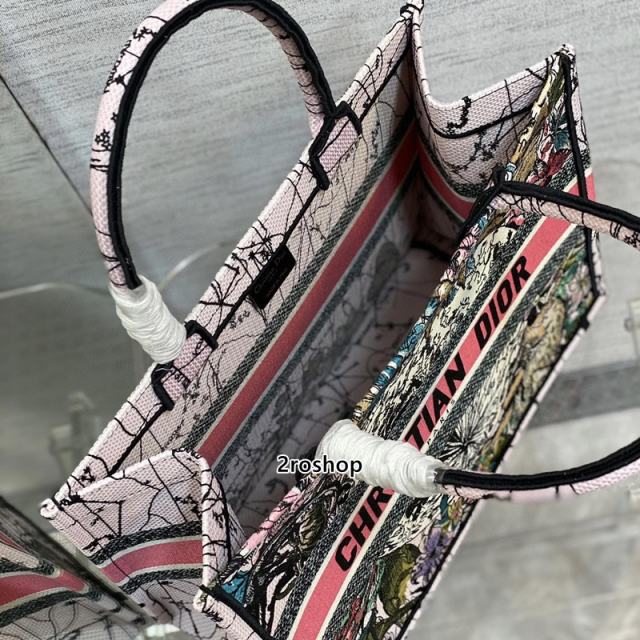 디올북토트백미듐