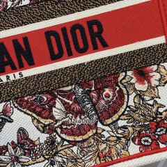 디올북토트백미듐