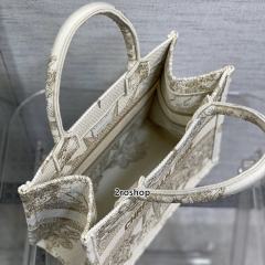 디올북토트백스몰
