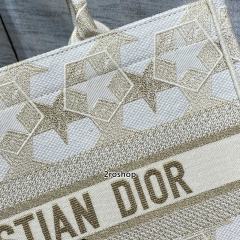 디올북토트백미듐