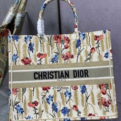 디올북토트백라지멀티베이지
