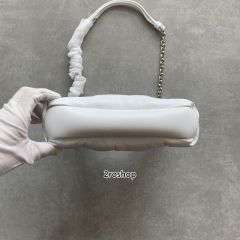 메종마르지엘라숄더백